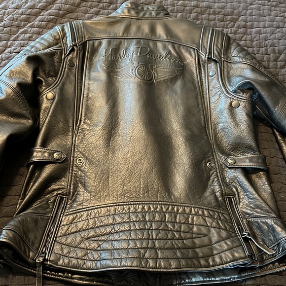 Women’s Harley Davidson Leather Riding jacket - Picture 6 of 7